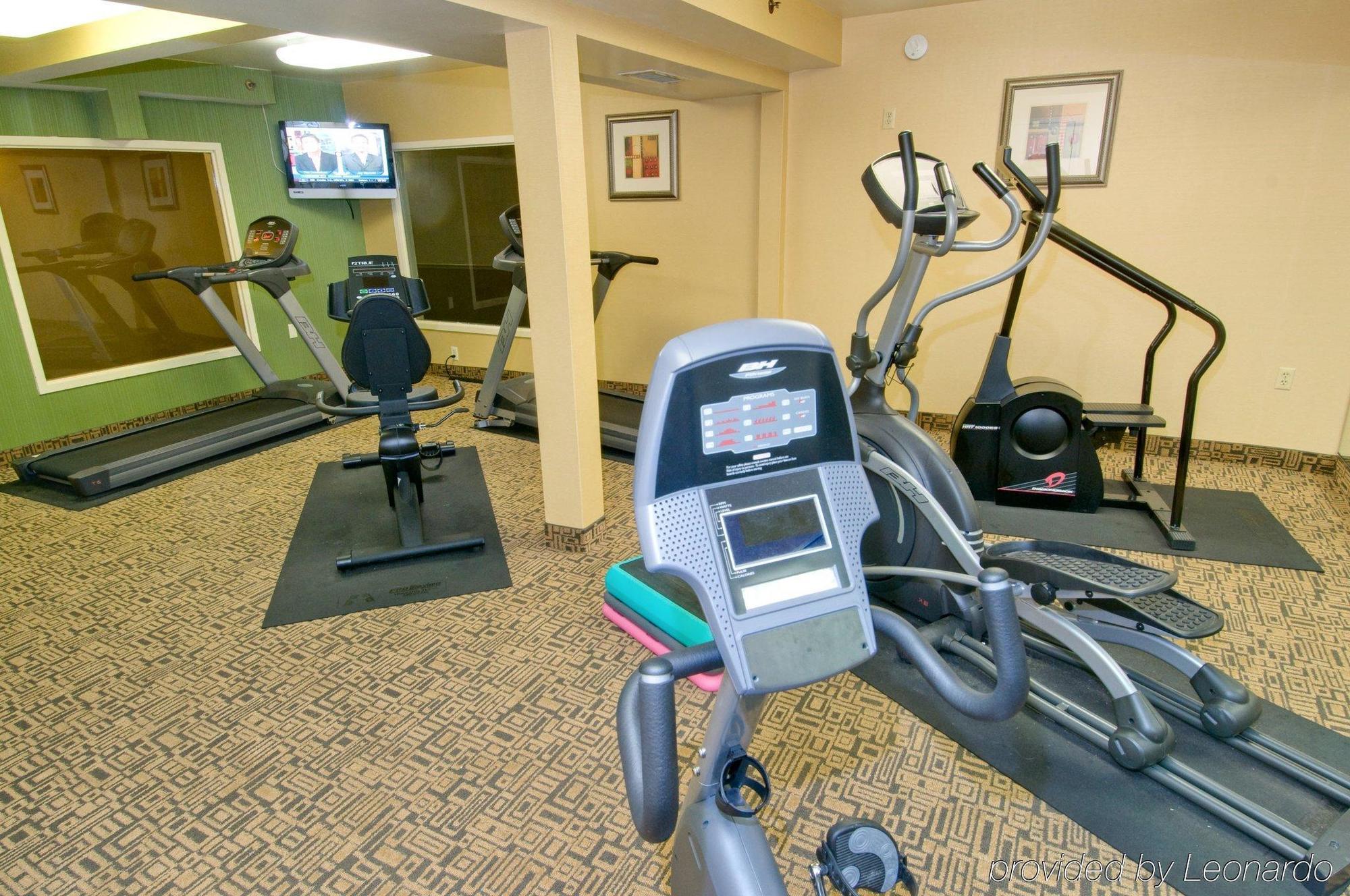 Clarion & Conference Center 3*