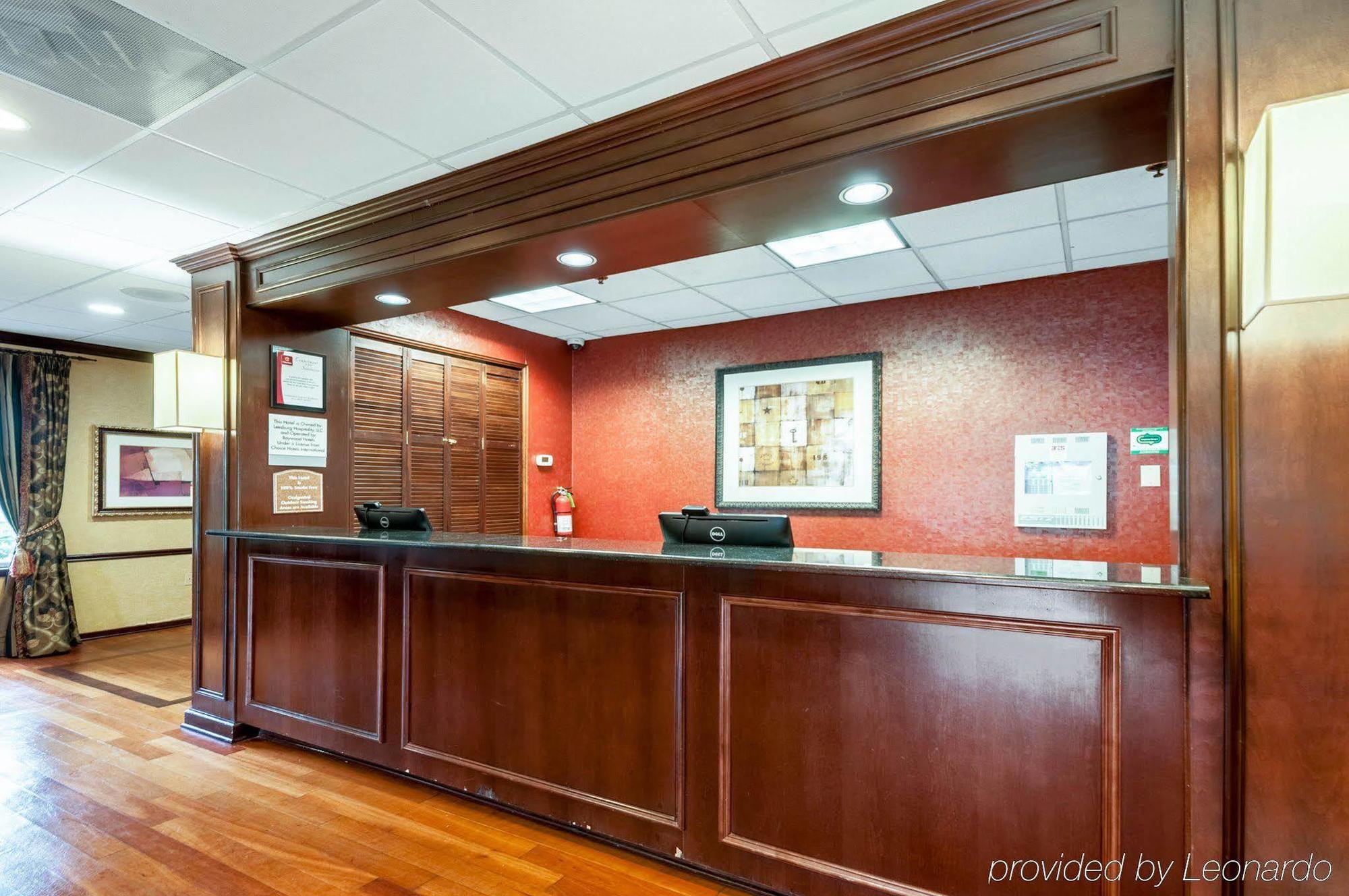 Hotel Clarion & Conference Center